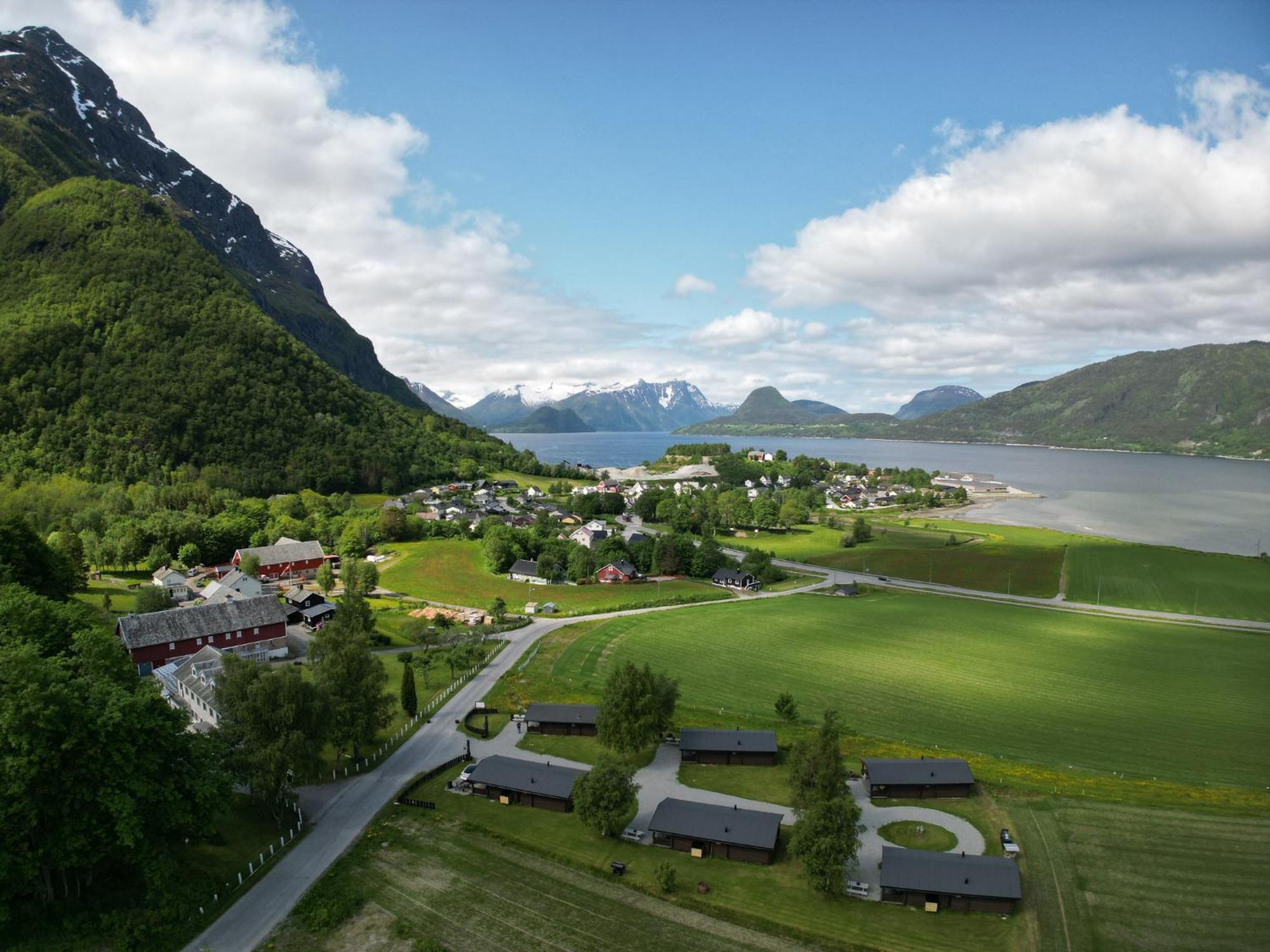 Andalsnes Hytteutleie Buitenkant foto